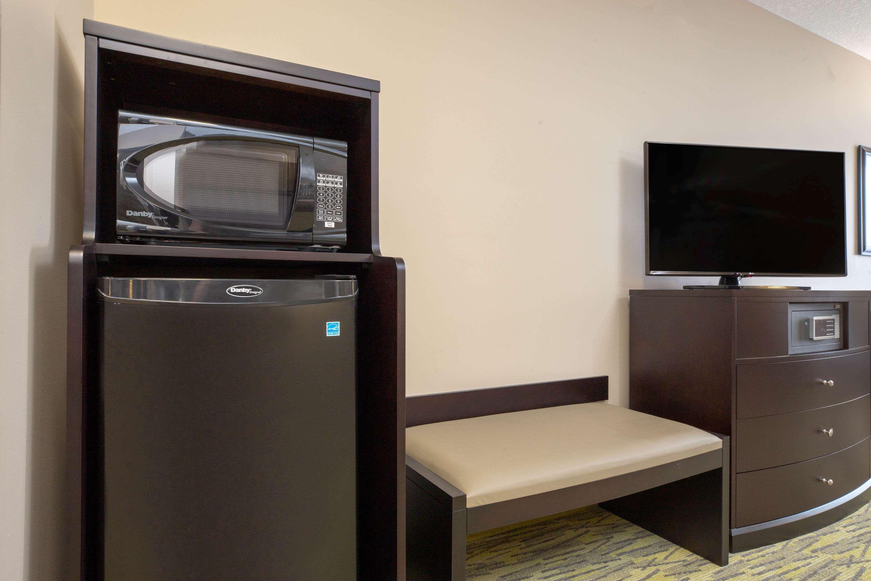 Super 8 By Wyndham Hotel 3*