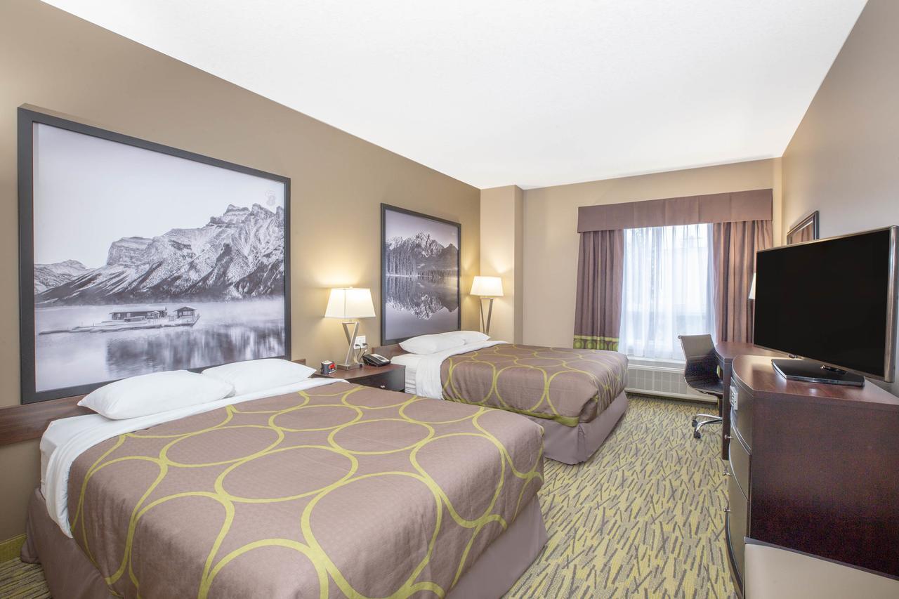 Super 8 By Wyndham 3*