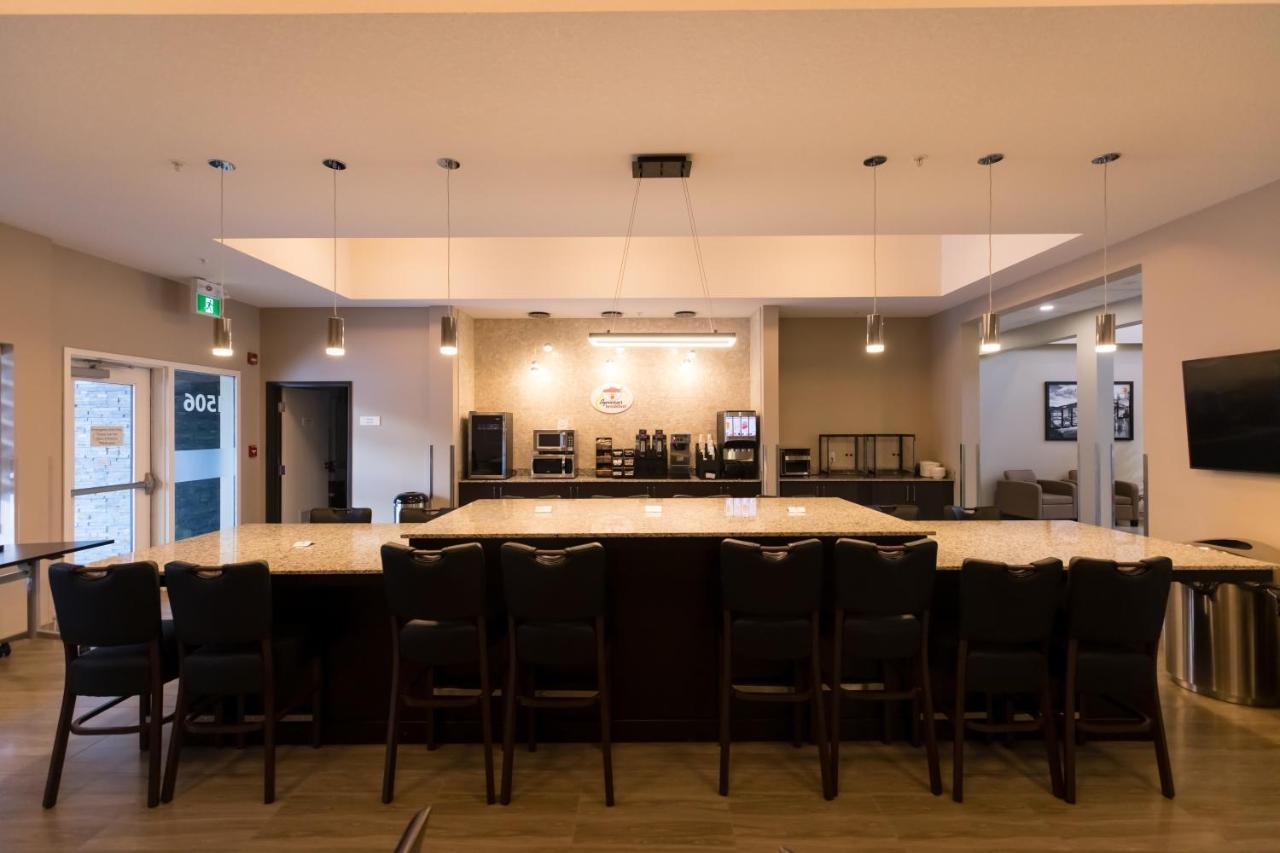 Super 8 By Wyndham Hotel 3*